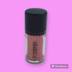 MAC Cosmetics Rose Pigment